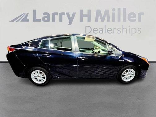 2016 Toyota Prius Two