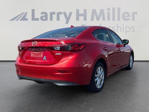 2015 Mazda Mazda3 i Touring
