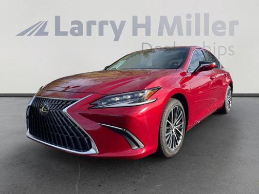 2024 Lexus ES 300h Base