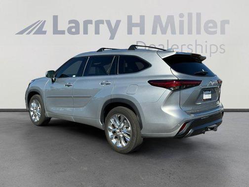 2022 Toyota Highlander Limited