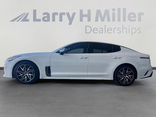 2022 Kia Stinger GT-Line