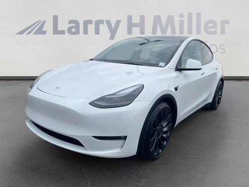 2025 Tesla Model Y Performance