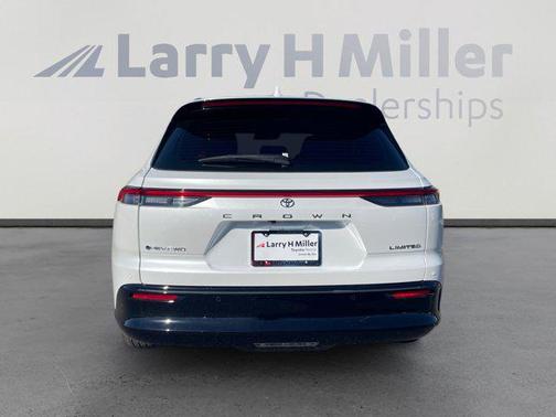 White 2025 Toyota Crown Signia Limited