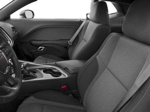 2017 Dodge Challenger SXT