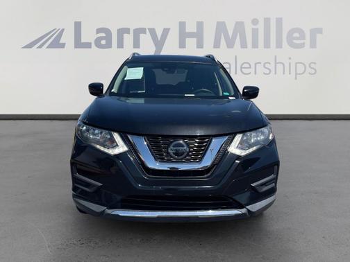 Magnetic Black Pearl 2020 Nissan Rogue SV