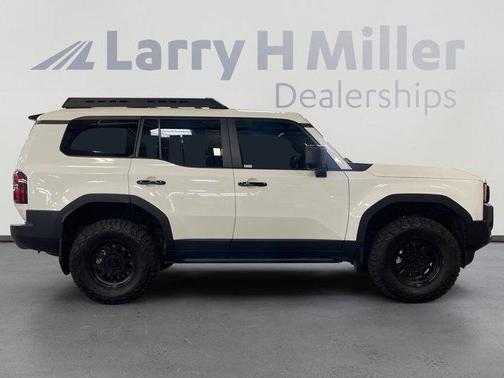 2024 Toyota Land Cruiser Base