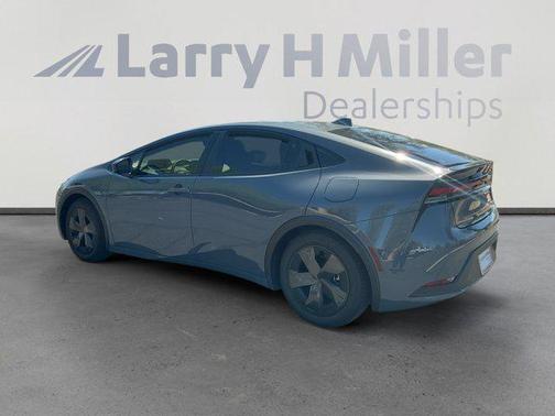 2023 Toyota Prius LE