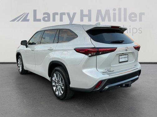 2022 Toyota Highlander Limited