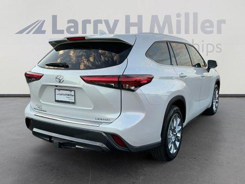 2022 Toyota Highlander Limited