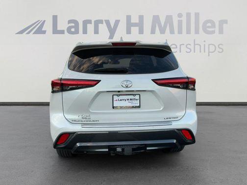 2022 Toyota Highlander Limited