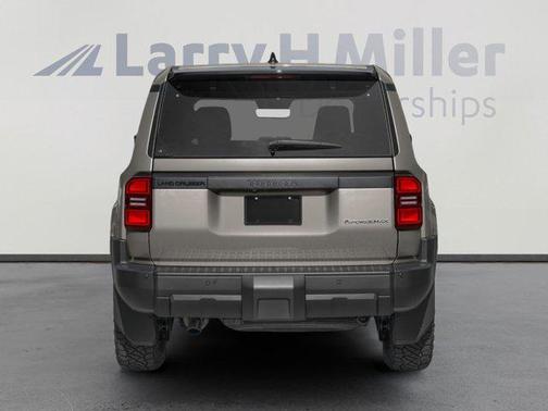 2025 Toyota Land Cruiser Base