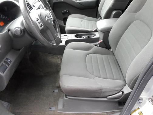 2014 Nissan Frontier S