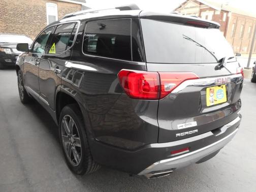 2018 GMC Acadia Denali