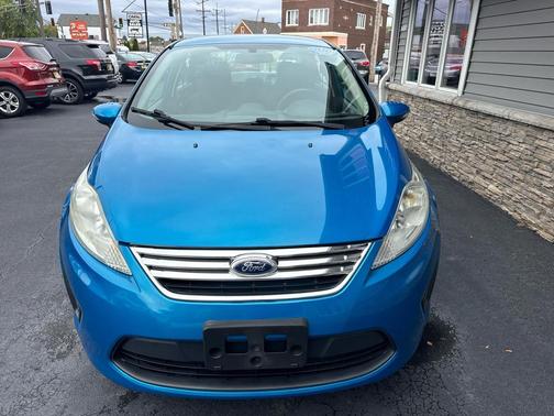 2013 Ford Fiesta SE