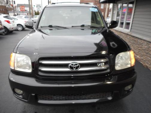2001 Toyota Sequoia Limited