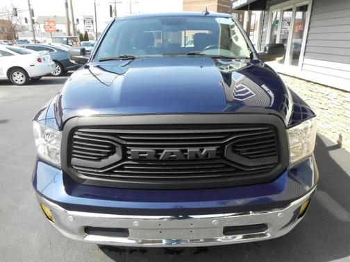 True Blue Pearlcoat 2017 RAM 1500 Big Horn