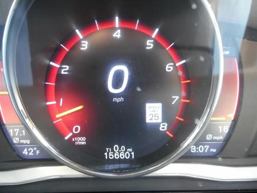 2015 Volvo XC60 T6 Platinum