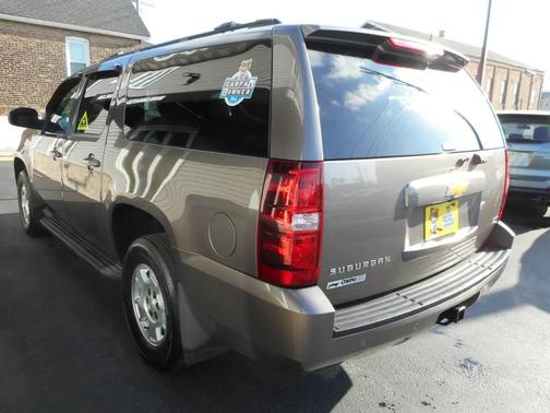 2012 Chevrolet Suburban 1500 LS