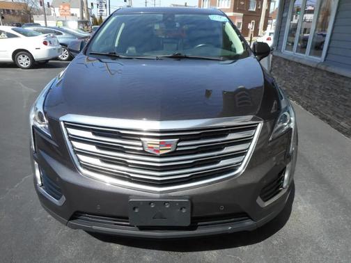Dark Granite Metallic 2018 Cadillac XT5 Luxury