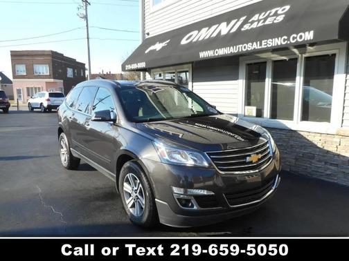 Tungsten Metallic 2017 Chevrolet Traverse 2LT