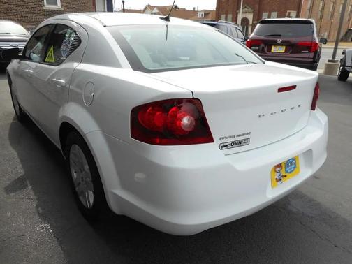 2012 Dodge Avenger SE