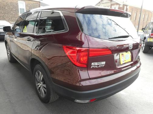 Dark Cherry Pearl 2016 Honda Pilot EX