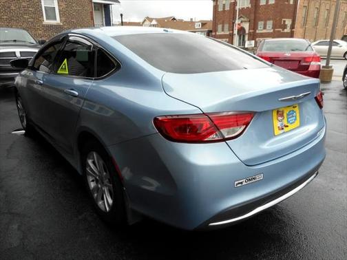 2015 Chrysler 200 Limited