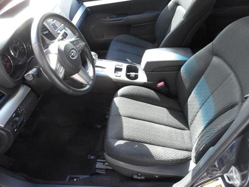 2010 Subaru Outback 2.5 i Premium