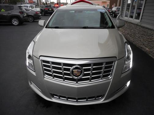 Silver Coast 2013 Cadillac XTS Premium