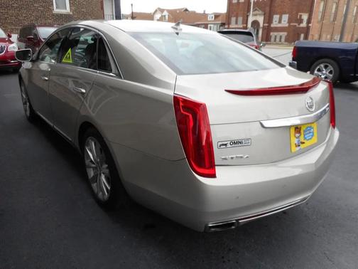 Silver Coast 2013 Cadillac XTS Premium