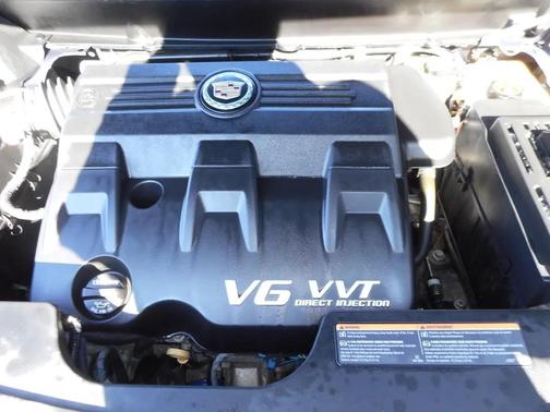 Sapphire Blue Metallic 2015 Cadillac SRX Luxury Collection