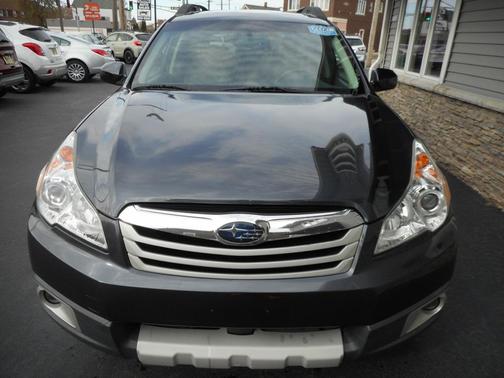 2012 Subaru Outback 2.5i Limited