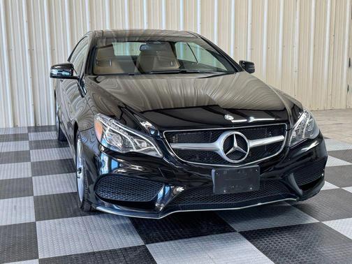 Black 2016 Mercedes-Benz E-Class 4MATIC