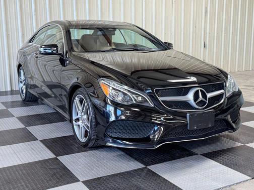 Black 2016 Mercedes-Benz E-Class 4MATIC