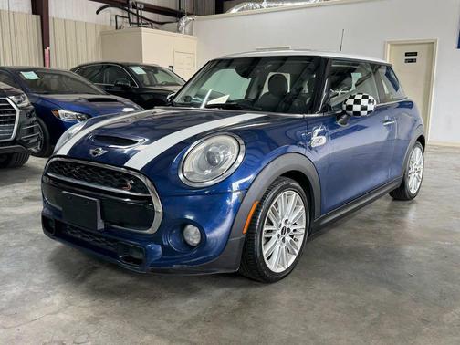 Blue 2015 MINI Hardtop Cooper S