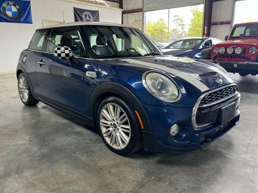 Blue 2015 MINI Hardtop Cooper S