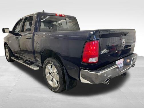 True Blue Pearlcoat 2019 RAM 1500 Classic Big Horn