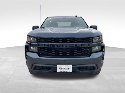 Shadow Gray Metallic 2020 Chevrolet Silverado 1500 Custom