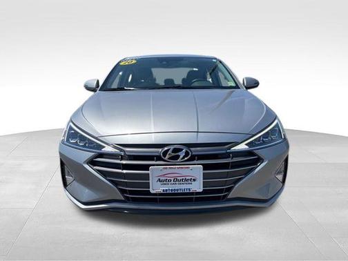 Stellar Silver 2020 Hyundai ELANTRA Limited
