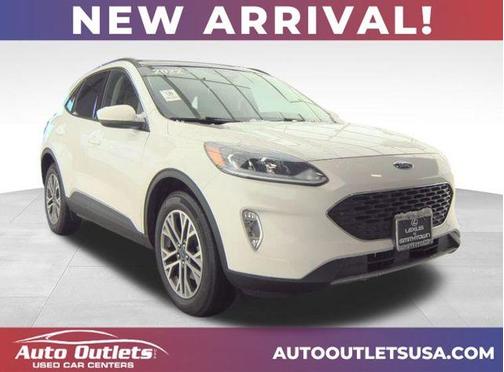 2022 Ford Escape SEL