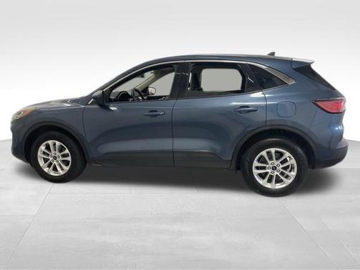 Blue Metallic 2020 Ford Escape SE