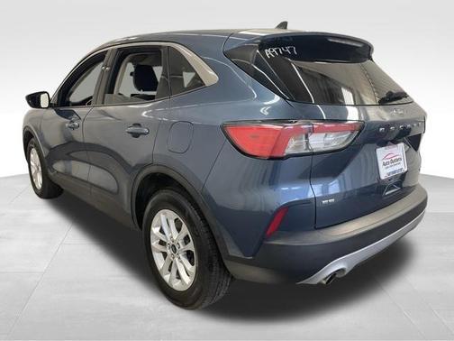 Blue Metallic 2020 Ford Escape SE