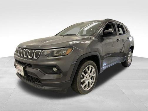 Granite Crystal Clearcoat Metallic 2022 Jeep Compass Latitude Lux