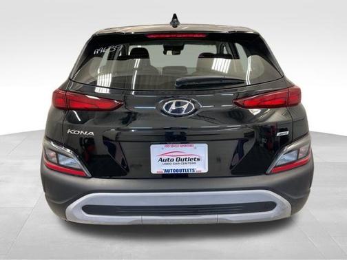 2023 Hyundai KONA SE