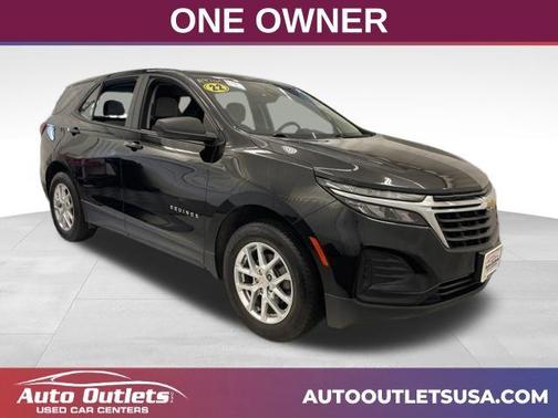 Mosaic Black Metallic 2022 Chevrolet Equinox LS