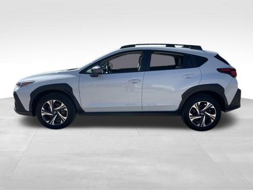 Crystal White Pearl 2024 Subaru Crosstrek Premium