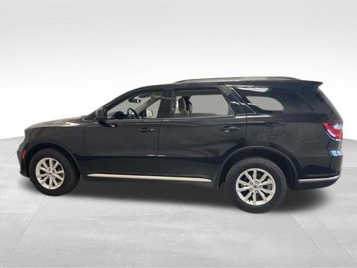 DB Black Crystal Clearcoat 2021 Dodge Durango SXT