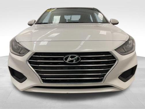 2022 Hyundai Accent SE