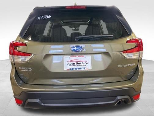 Autumn Green Metallic 2023 Subaru Forester Premium