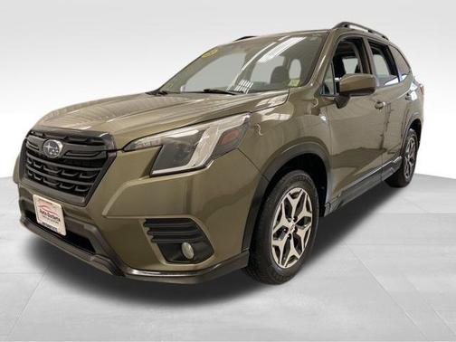 Autumn Green Metallic 2023 Subaru Forester Premium